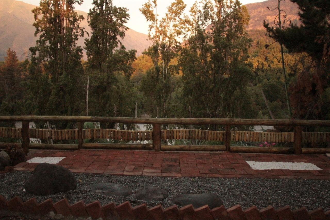 Loft Del Rio Apartment Cajon Del Maipo Luaran gambar